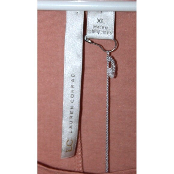 Lauren Conrad Womens Diagonal Chiffon Ruffled Stripes Cafe Creme Knit Tee XL New - Picture 3 of 7